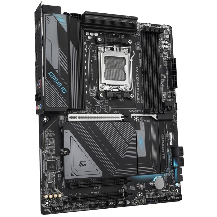 Материнська плата GIGABYTE X870 GAMING X WIFI7 sAM5 X870 4xDDR5 M.2 HDMI Type-C ATX (X870_GAMING_X_WIFI7)