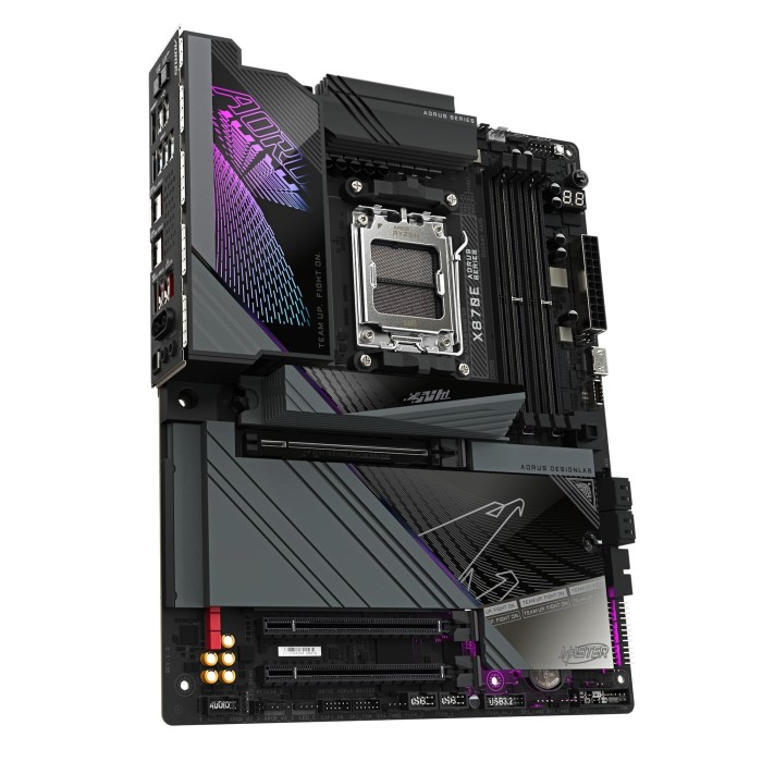 Материнська плата GIGABYTE X870E AORUS MASTER sAM5 X870 4xDDR5 M.2 HDMI Typc-C ATX (X870E_AORUS_MASTER)