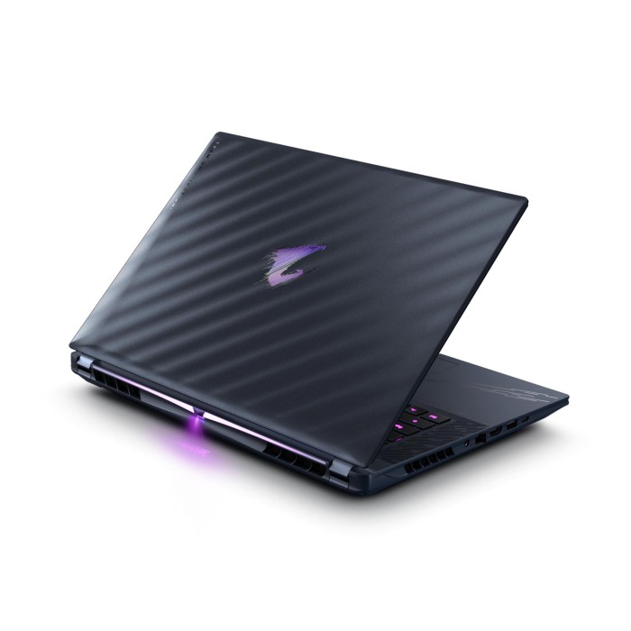Ноутбук AORUS MASTER 16 16.0 QHD OLED 240Hz, INTEL ARL HX Ultra9, 32GB, F2TB, NVD5080-16, W11, чорний (AORUS_16_BYHC5UAE65S)